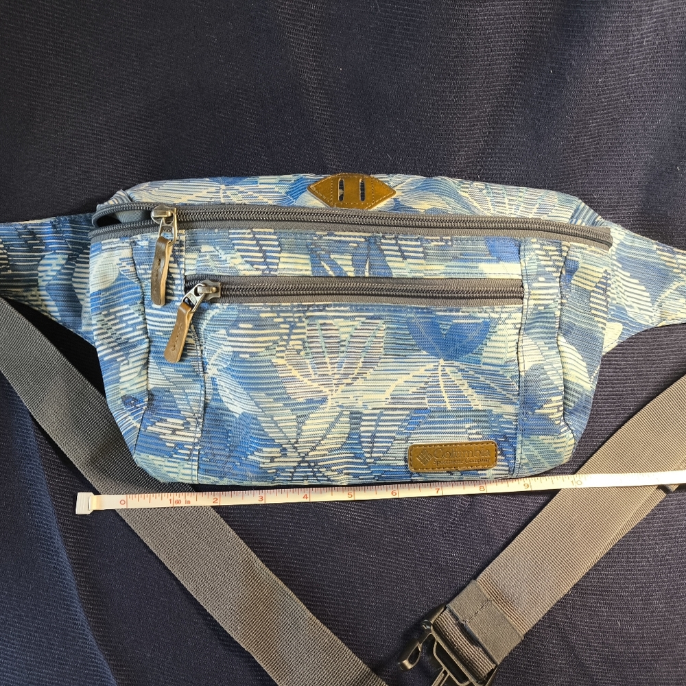 Columbia Fanny Pack 14"